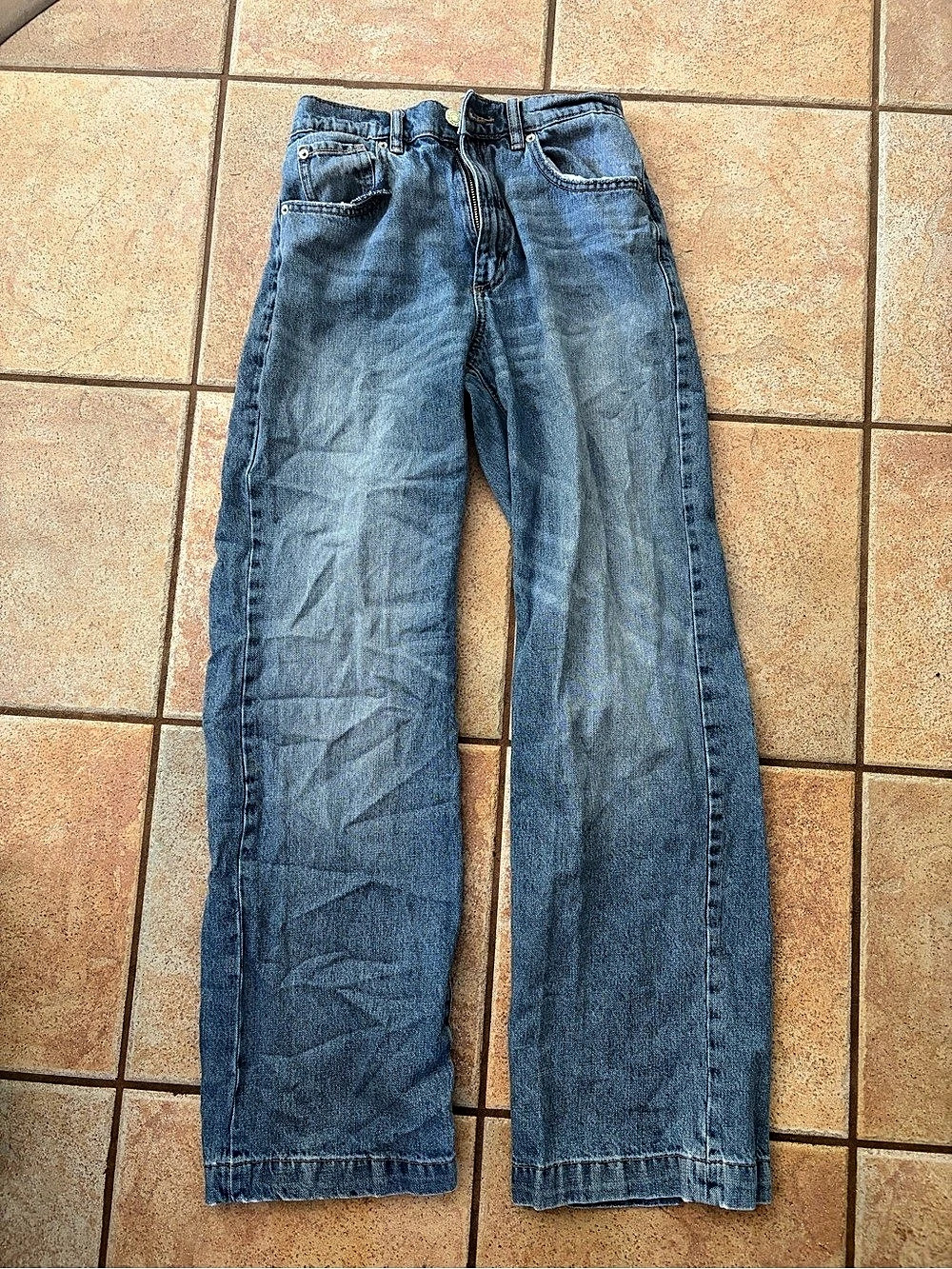 Garage Straight Leg Jeans in Blue Size Medium
